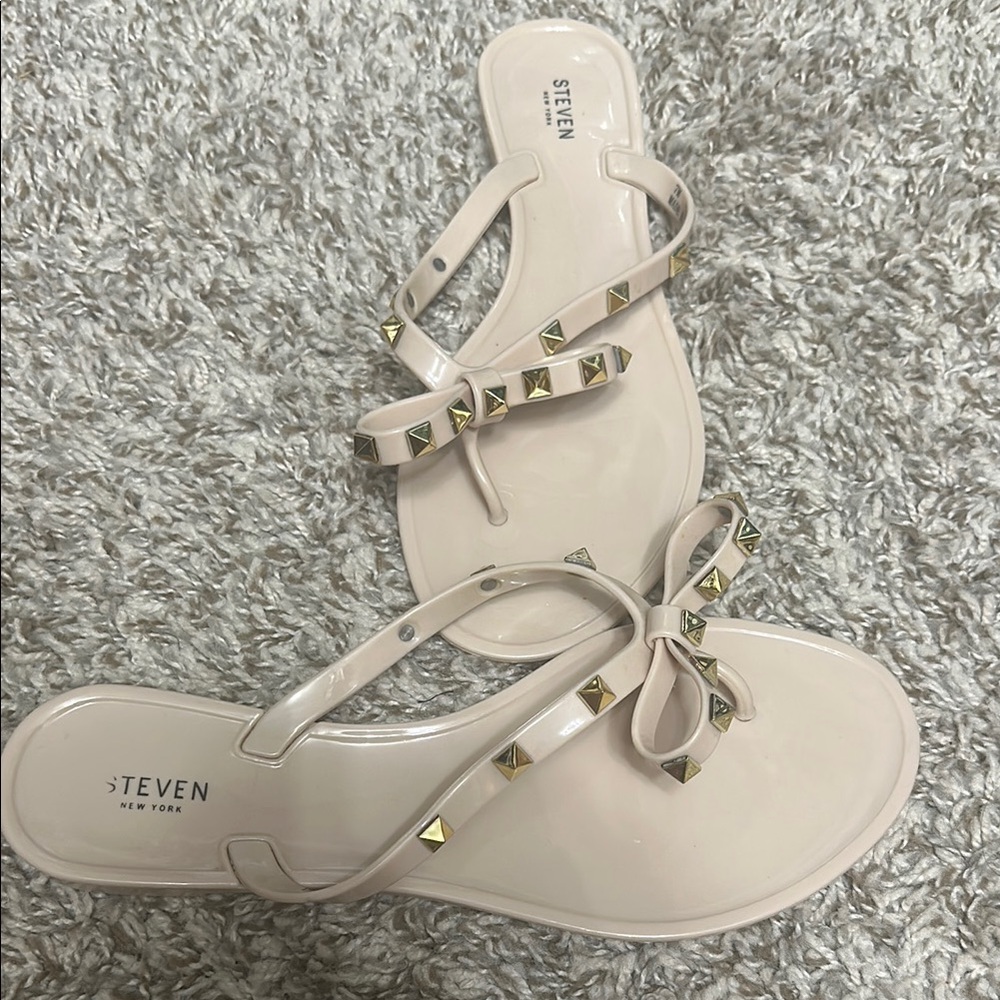 Steve Madden Cream Sandals with Gold Studs